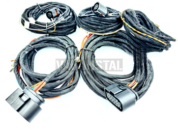 Adaptery H4 H7 na FULL LED i poziomowanie dynamiczne do VW Crafter II (SY) 2017-2025